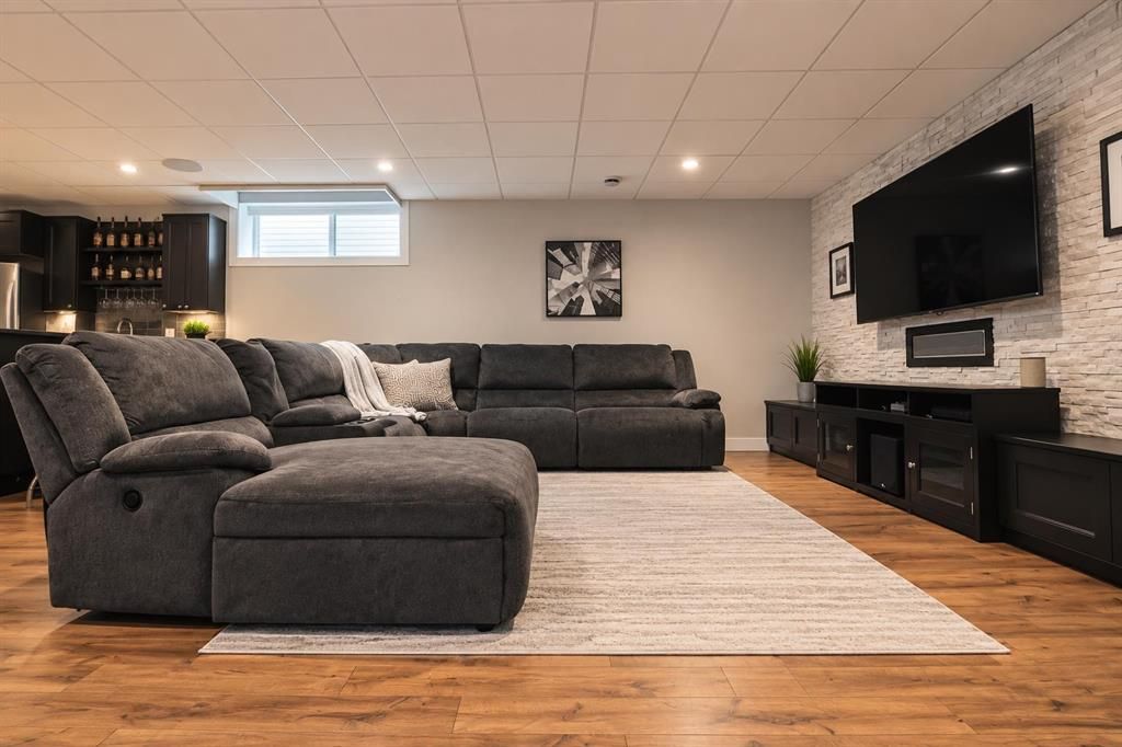 11029 60 Avenue  - Photo 34