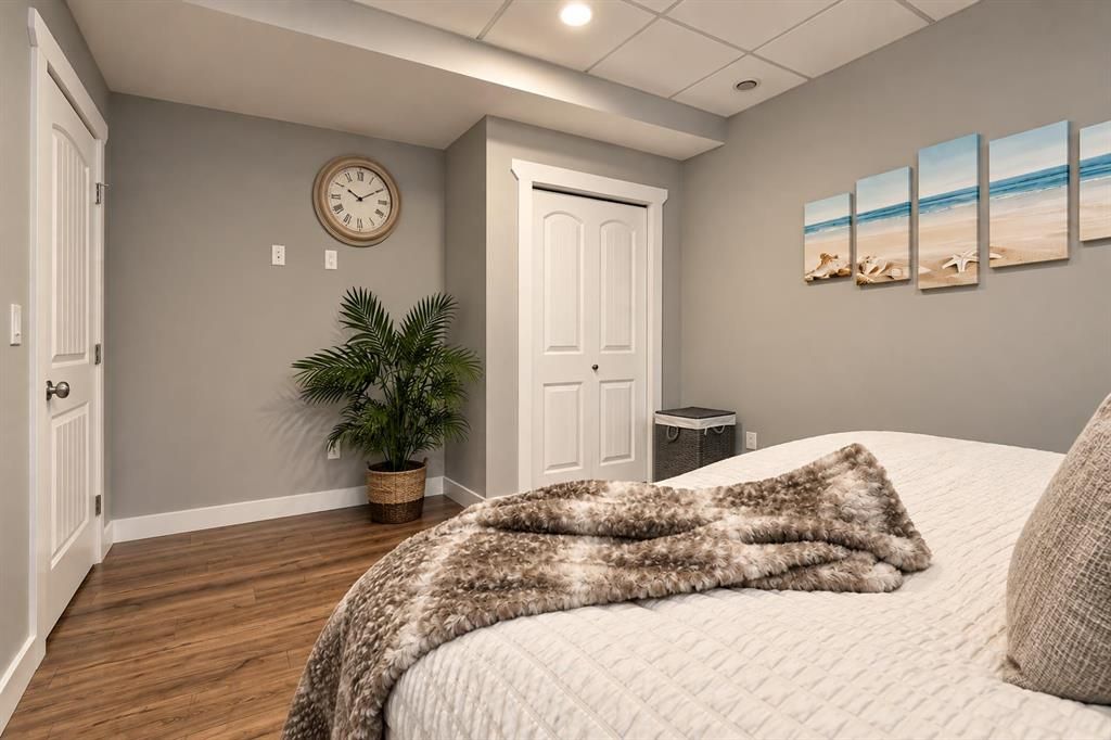 11029 60 Avenue  - Photo 38