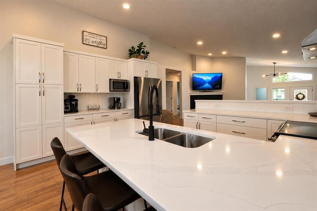 11029 60 Avenue  - Photo 8