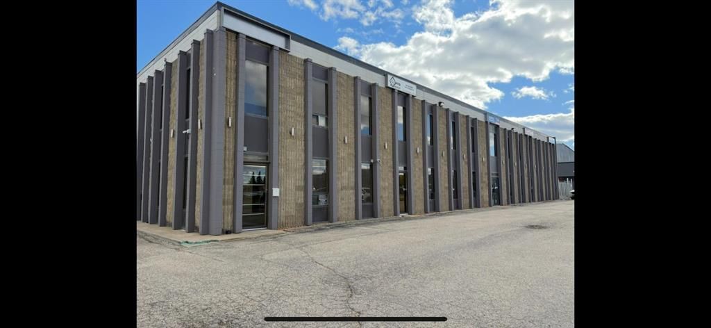 105, 8439 111A Street  - Photo 4
