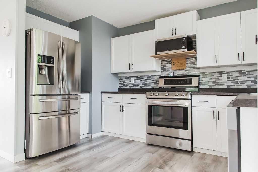 9712 105 Avenue  - Photo 19