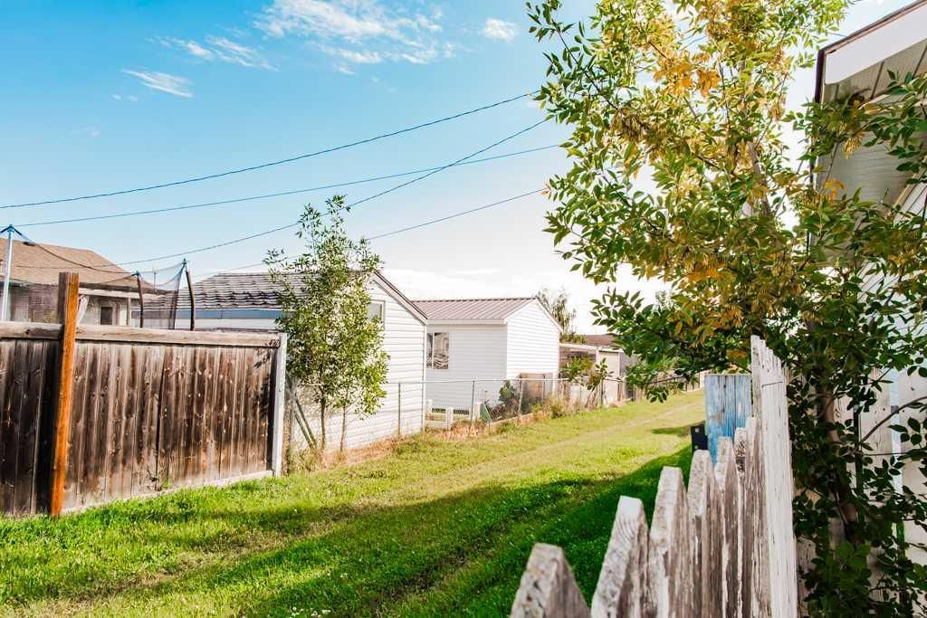 9712 105 Avenue  - Photo 36