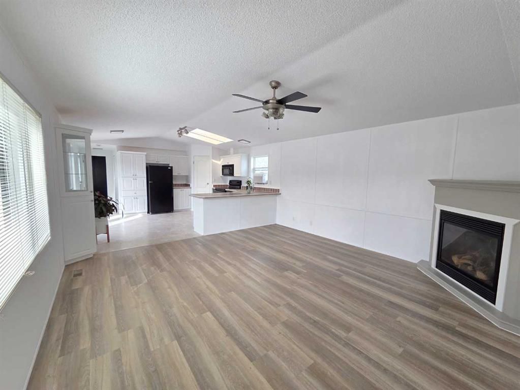 348 SCOTT Lane  - Photo 12