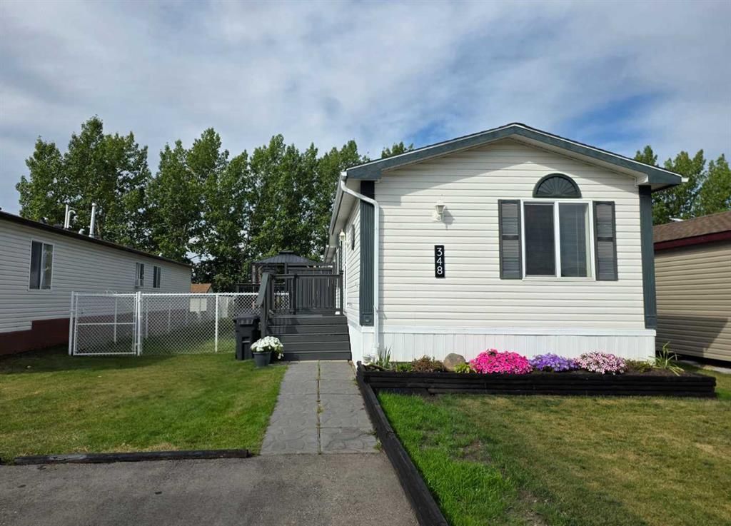 348 SCOTT Lane  - Photo 2