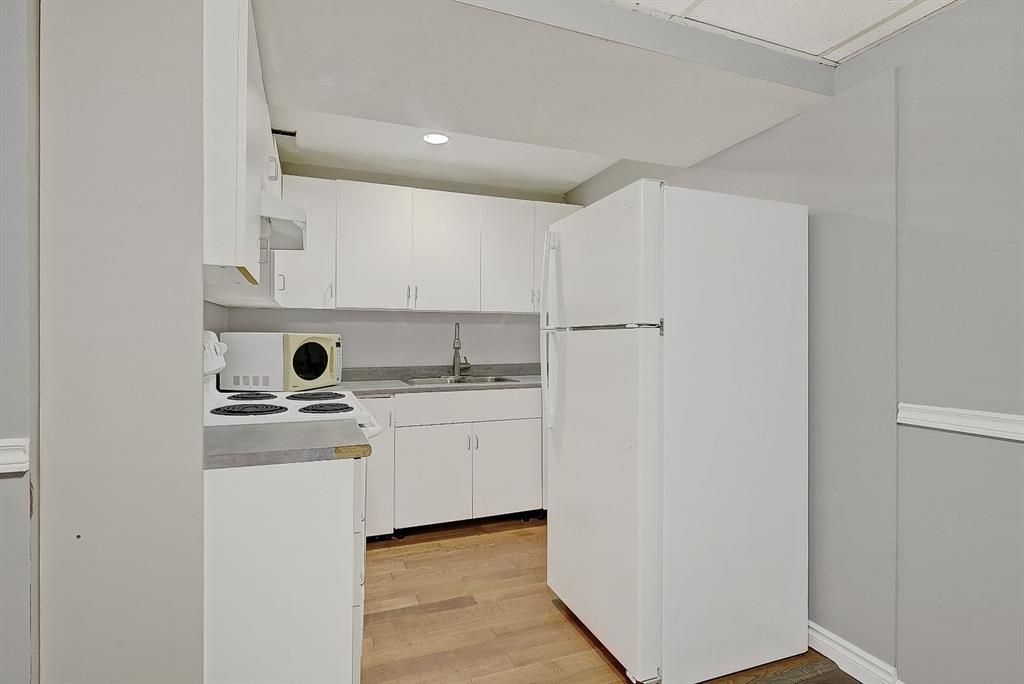 7309 Patterson Drive   - Photo 19