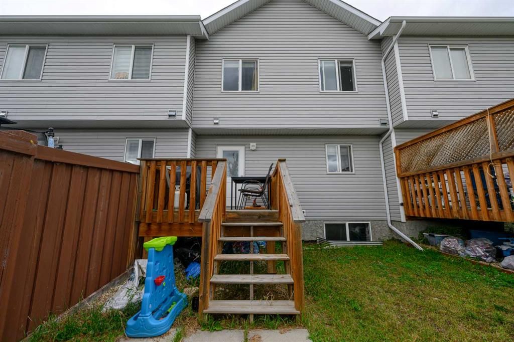 9507B 112 Avenue  - Photo 18