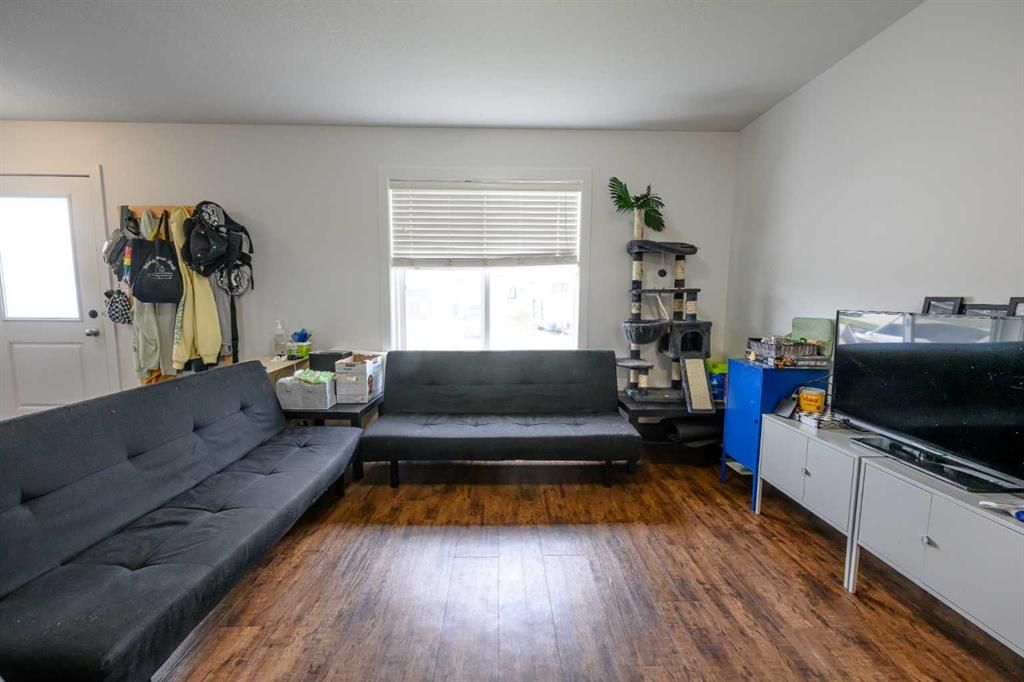 9507B 112 Avenue  - Photo 4