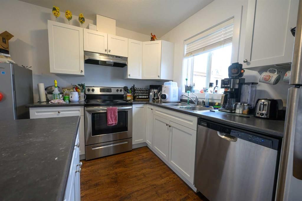 9507B 112 Avenue  - Photo 6