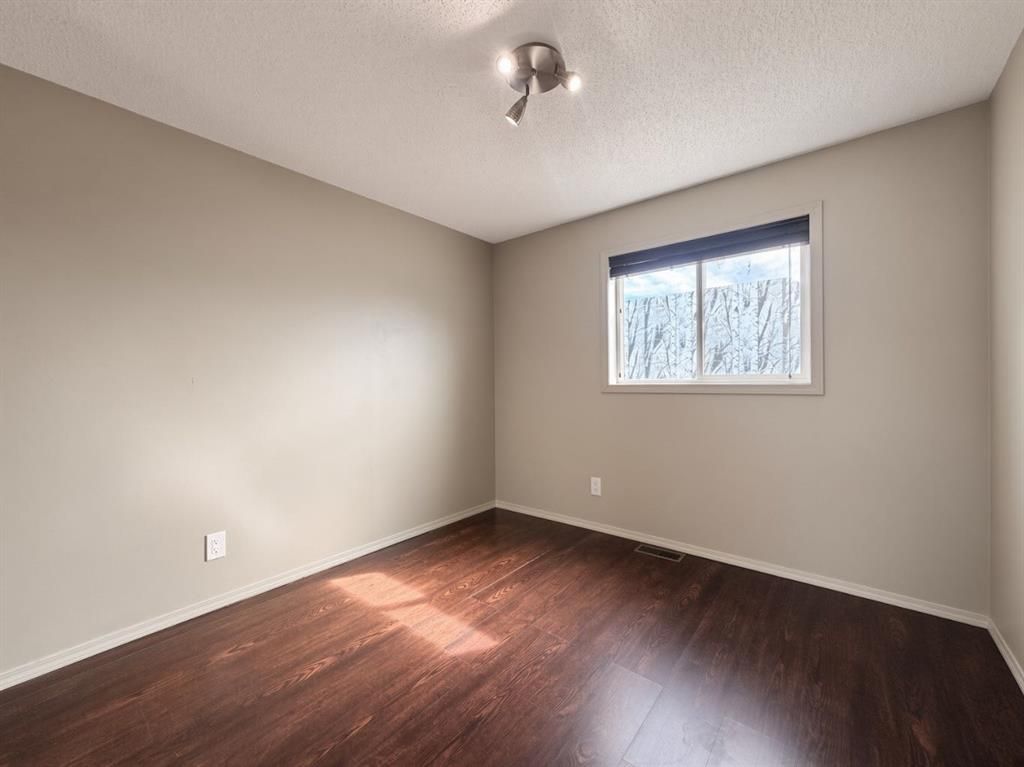 10817 97 Street  - Photo 9