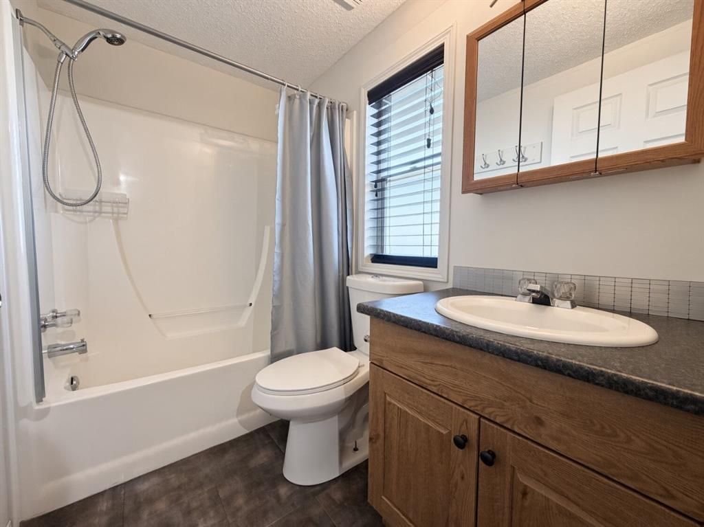 10817 97 Street  - Photo 11