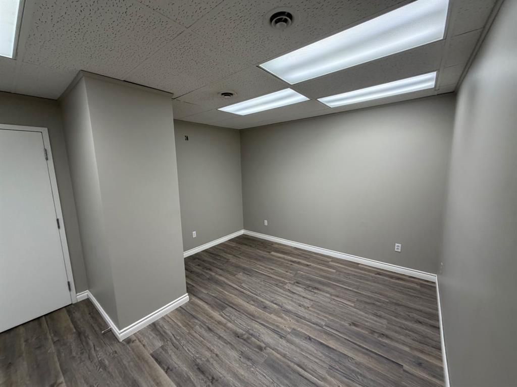 200, 10009 101 Avenue  - Photo 8