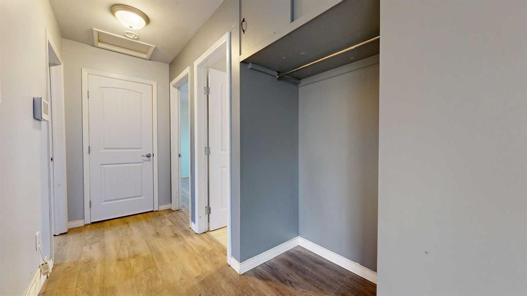 9915 97 Avenue  - Photo 10