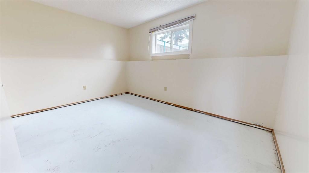 9915 97 Avenue  - Photo 19