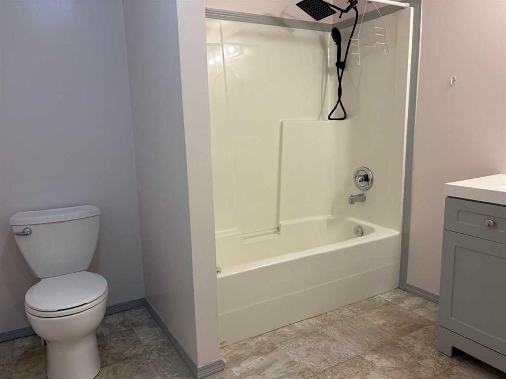 110 Coachman Village  - Photo 9