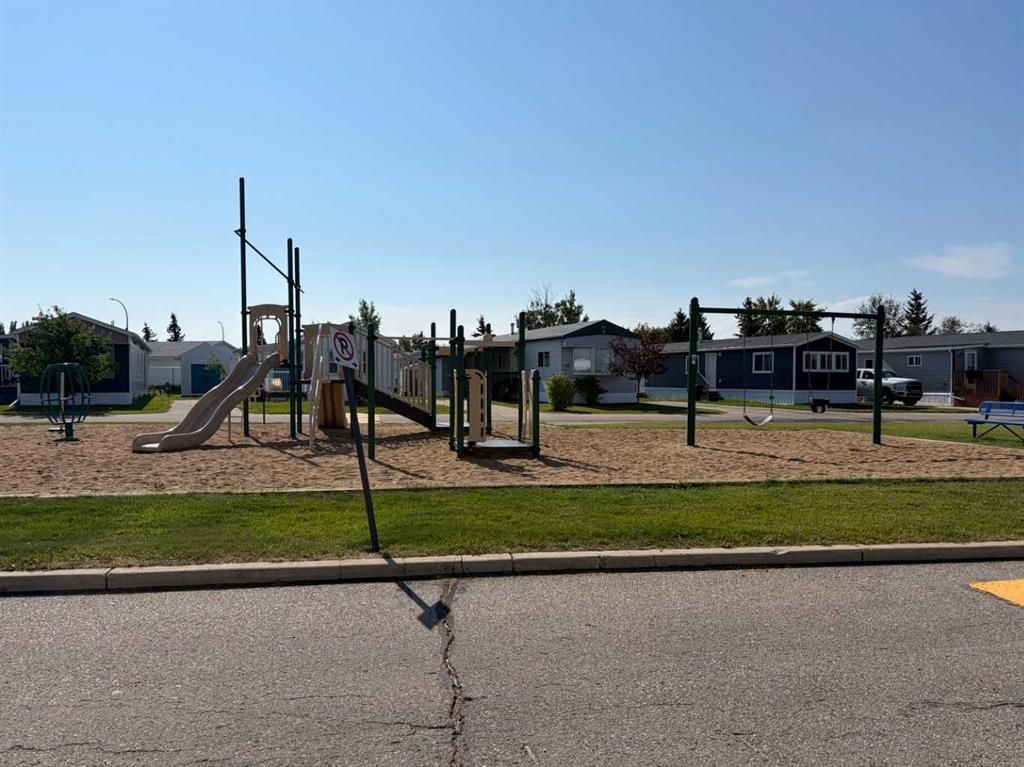 110 Coachman Village - Photo 2