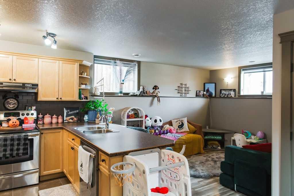 11214 75A Avenue  - Photo 25