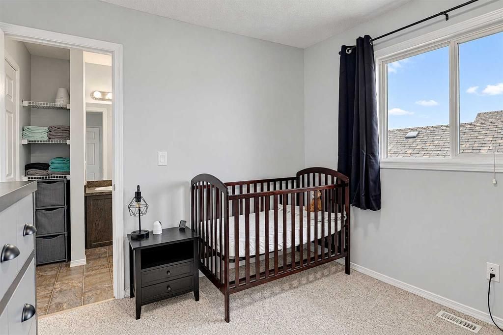 18 Pinnacle Street  - Photo 22
