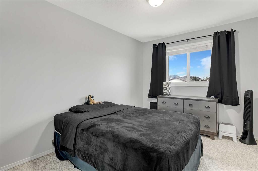 18 Pinnacle Street  - Photo 26