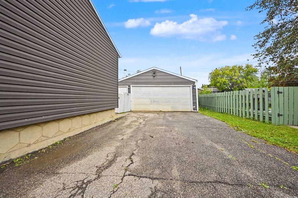 9516 98 Avenue  - Photo 20
