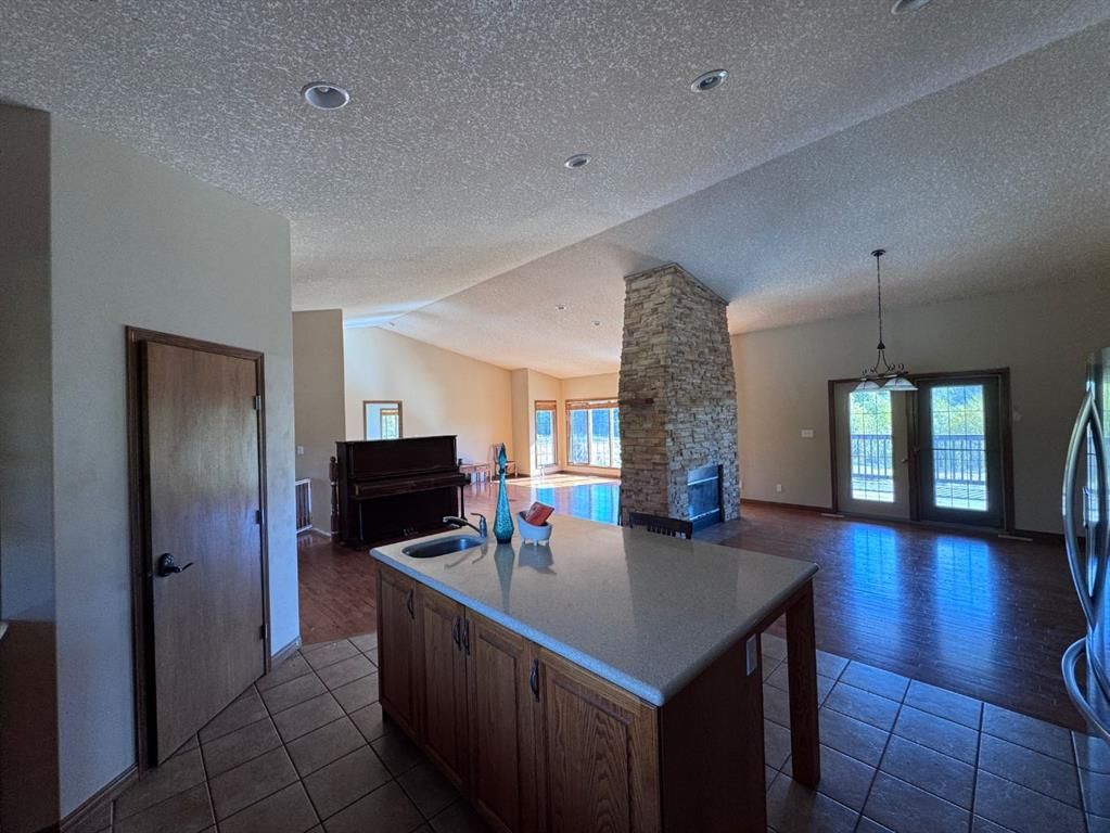 710070 Range Road 65   - Photo 11