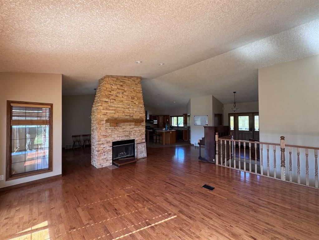 710070 Range Road 65   - Photo 8