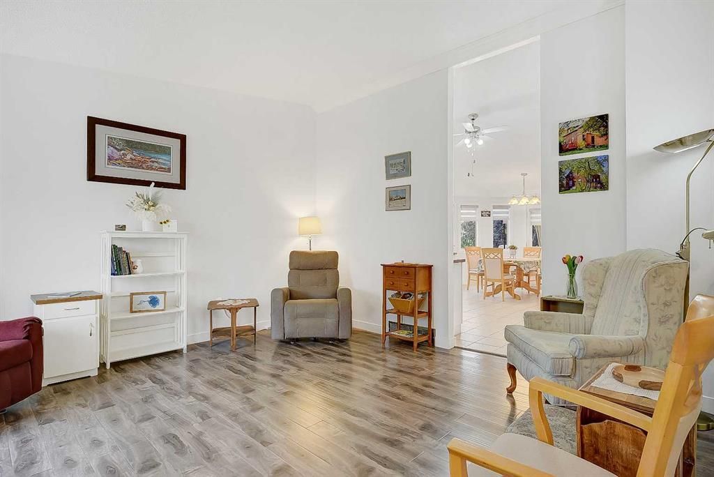 8935 105 Avenue - Photo 3