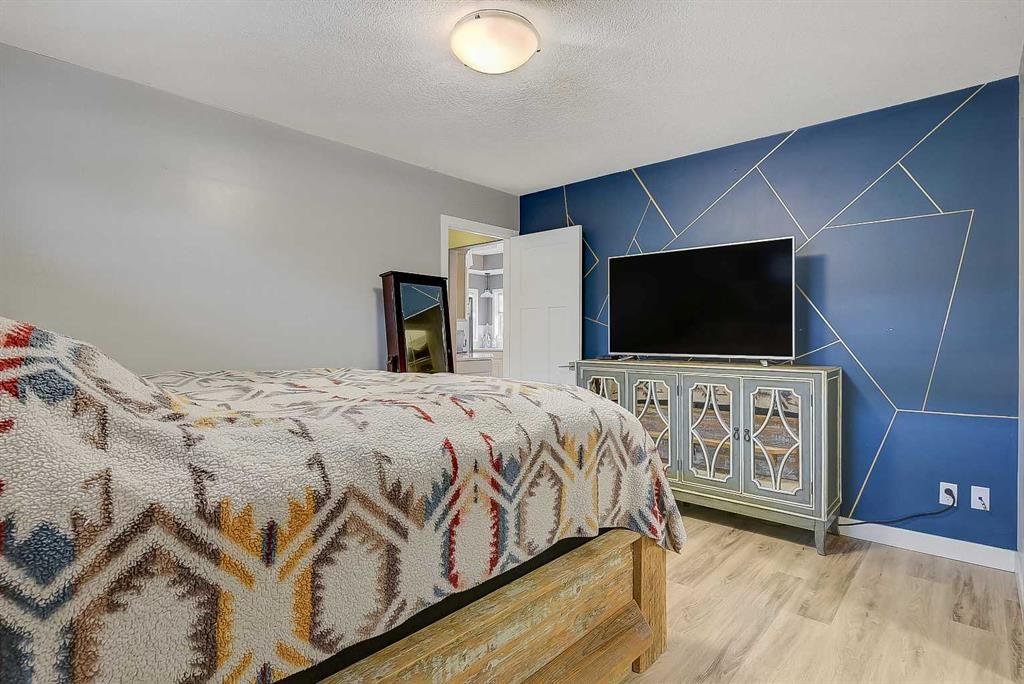 7006 115B Street  - Photo 17