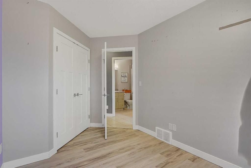 7006 115B Street  - Photo 23