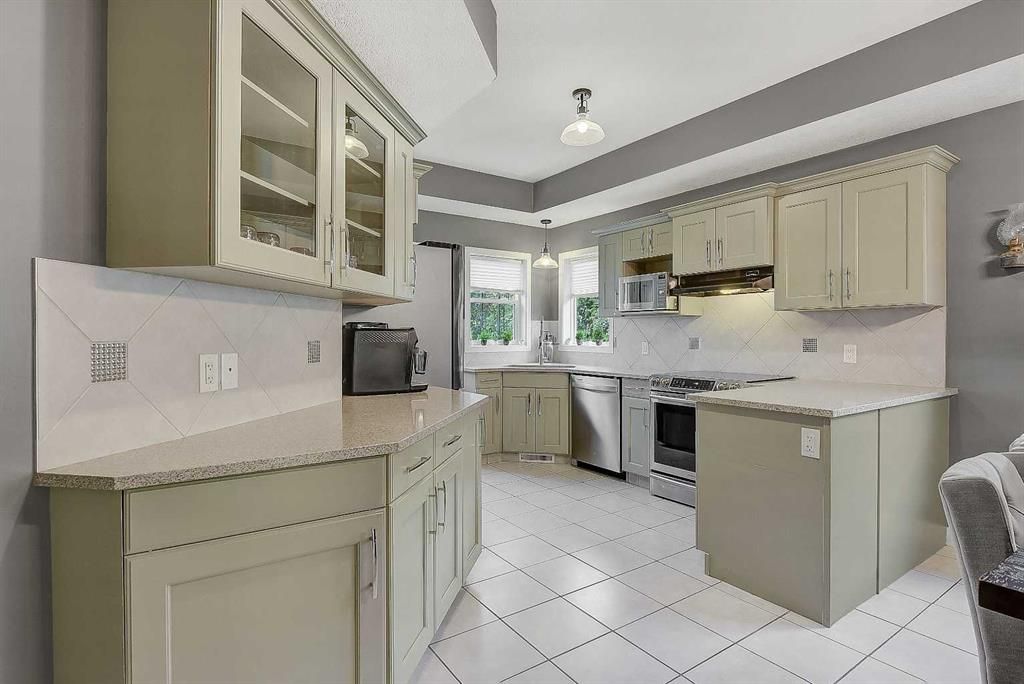 7006 115B Street - Photo 3