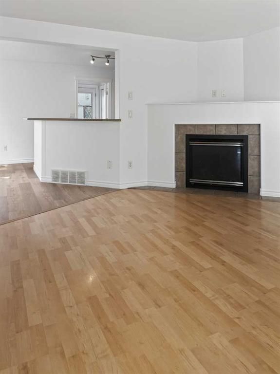 230 Pinnacle Drive  - Photo 2