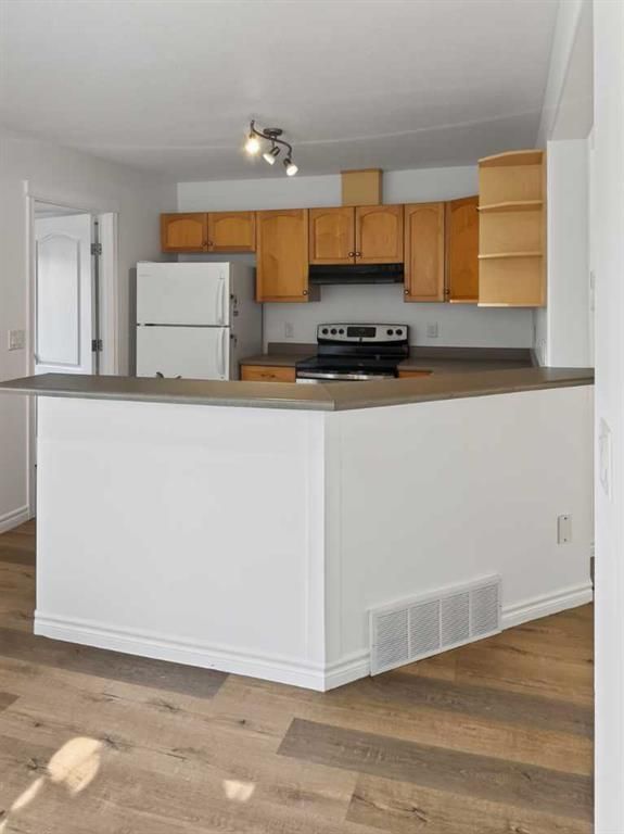 230 Pinnacle Drive  - Photo 6