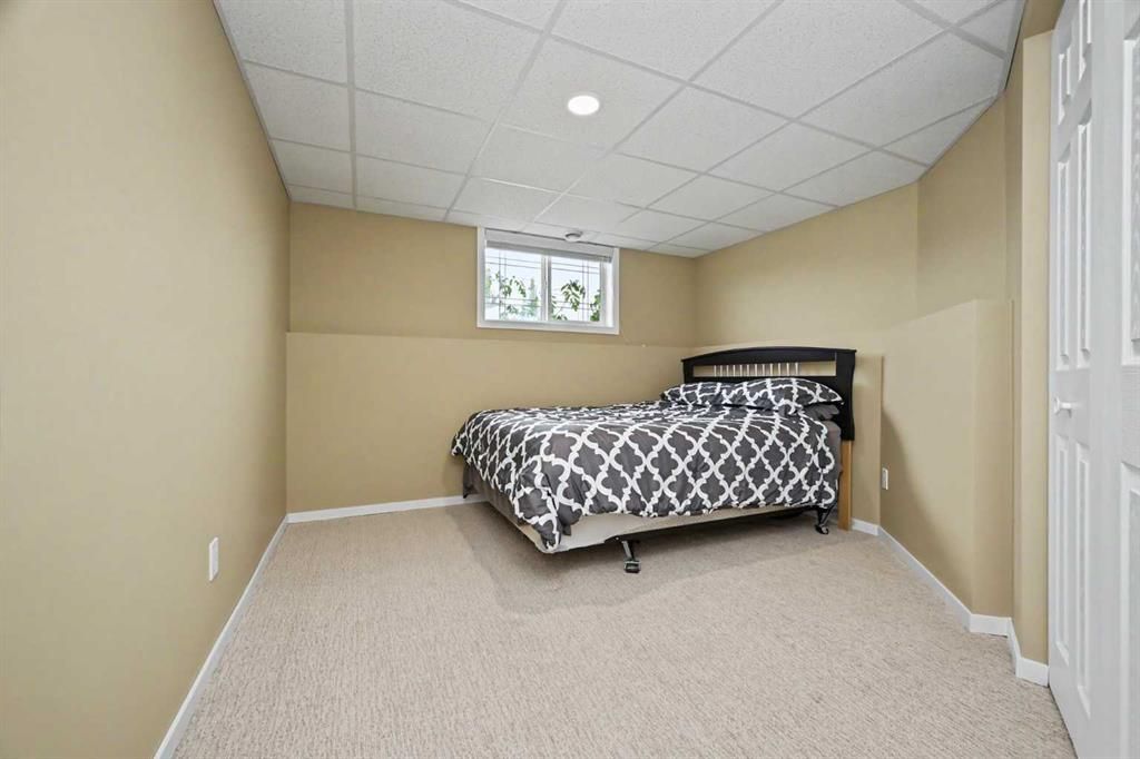 2 Pinnacle Lake Drive  - Photo 34