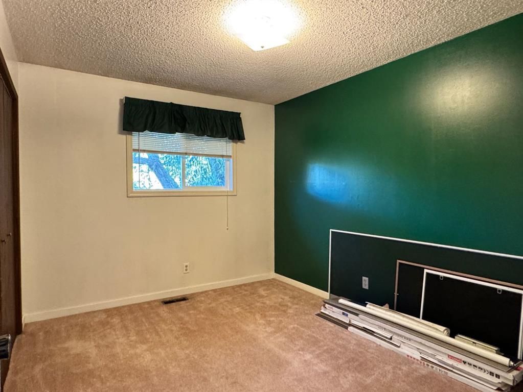 725002 Range Road 52   - Photo 33