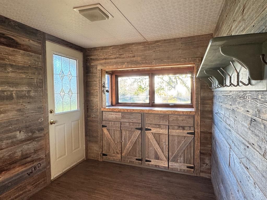 725002 Range Road 52   - Photo 35