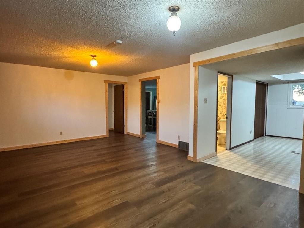 725002 Range Road 52   - Photo 38