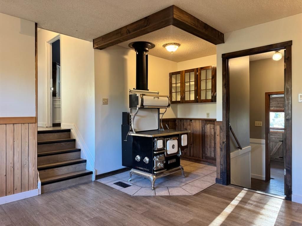725002 Range Road 52   - Photo 9
