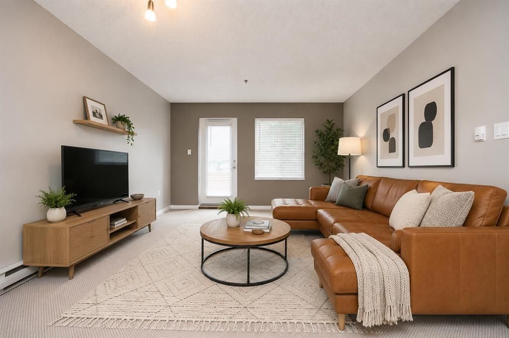 102, 9810 96 Street  - Photo 4