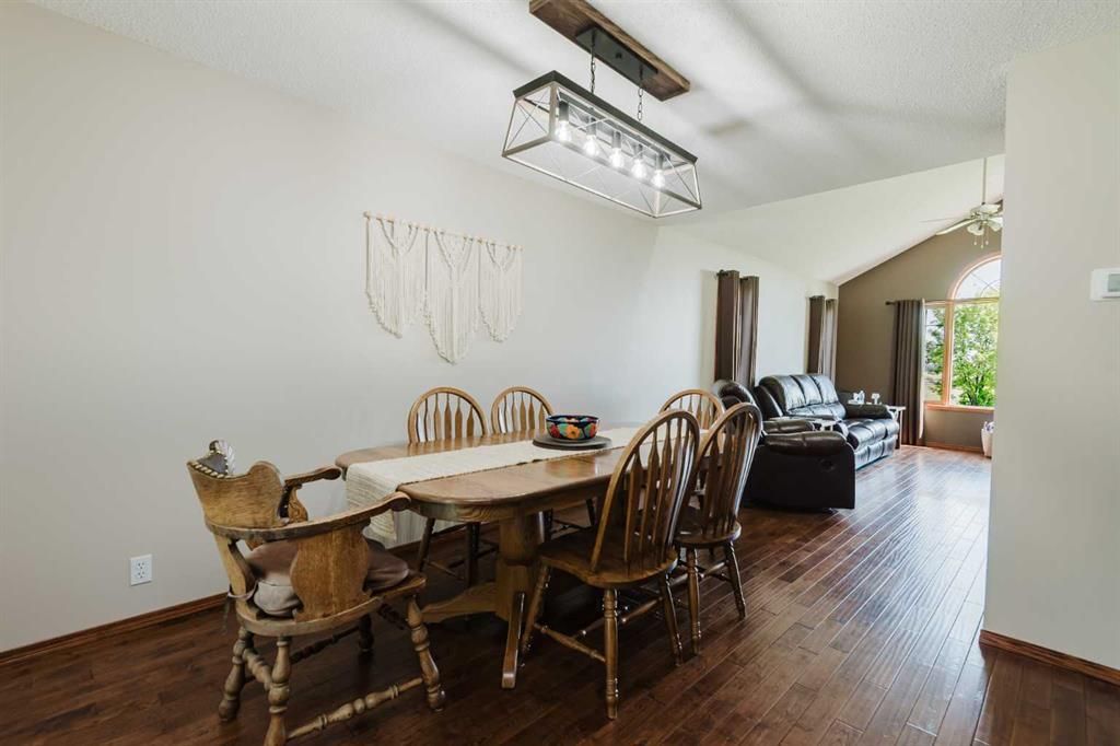 711012 Range Road 64   - Photo 24