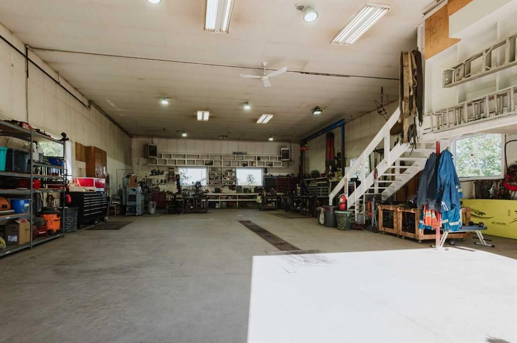 711012 Range Road 64   - Photo 46