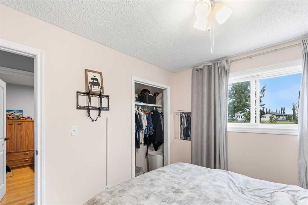 9715 69 Avenue  - Photo 8