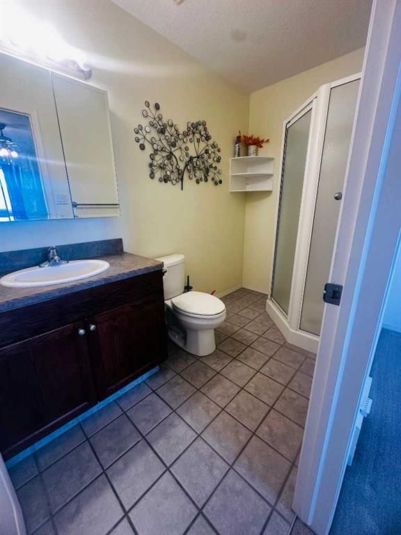 10625 Royal Oaks Drive  - Photo 14