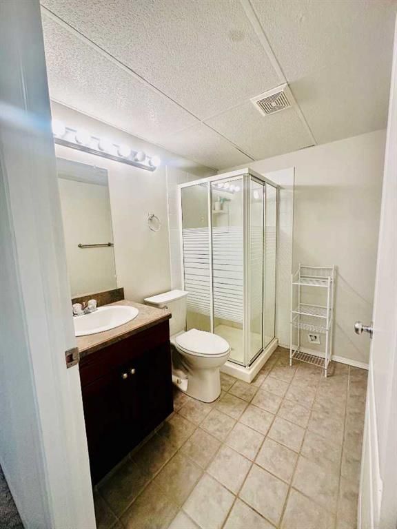 10625 Royal Oaks Drive  - Photo 19