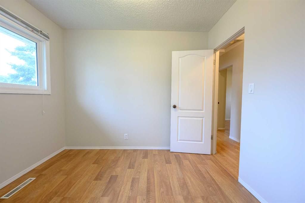 9923 88 Avenue  - Photo 31