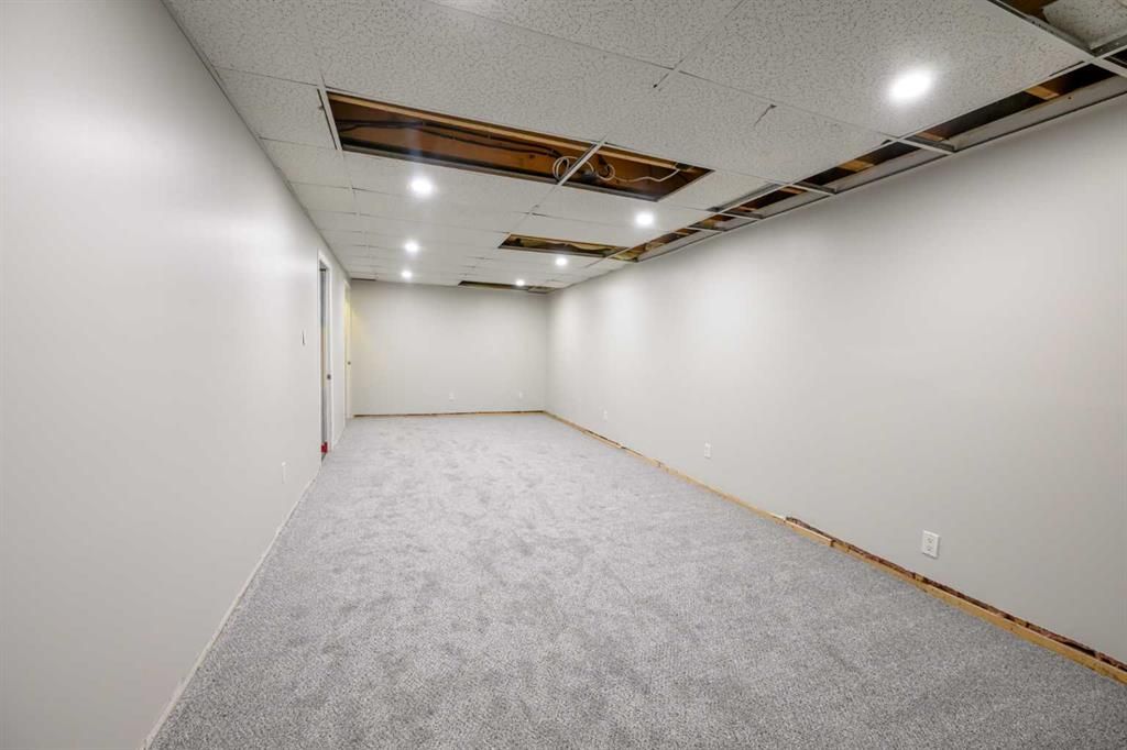 9923 88 Avenue  - Photo 35