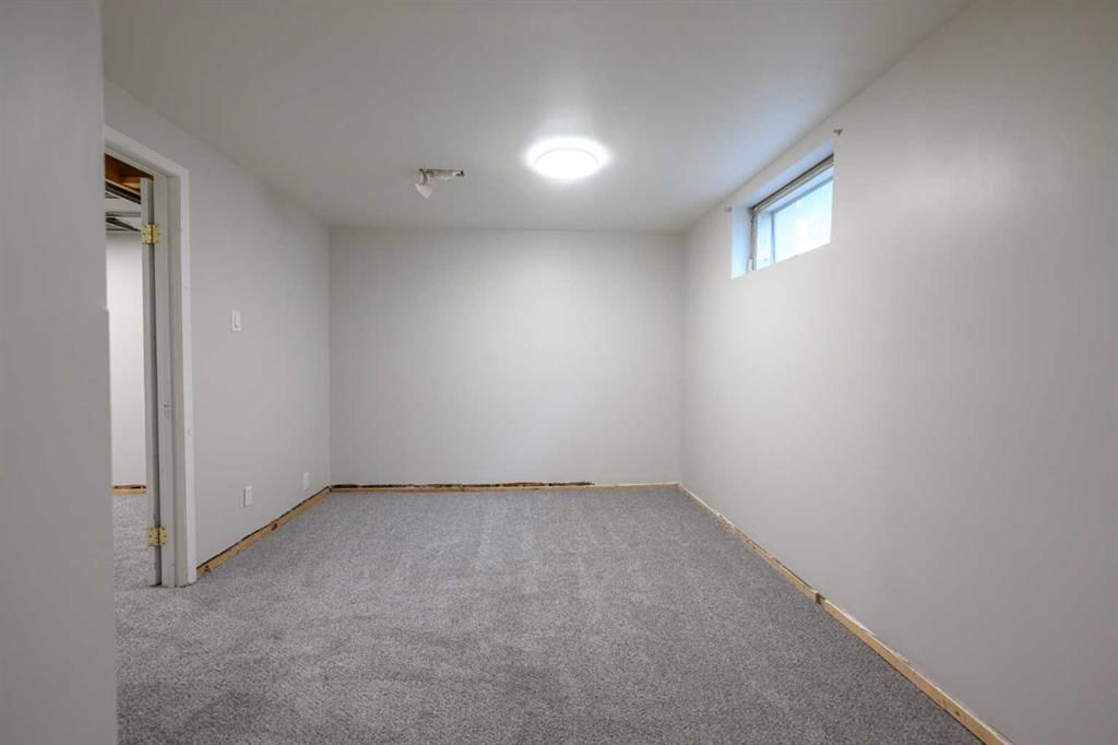 9923 88 Avenue  - Photo 38