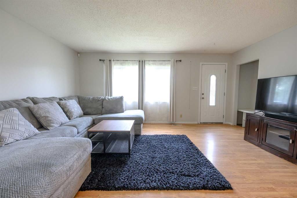9923 88 Avenue  - Photo 7