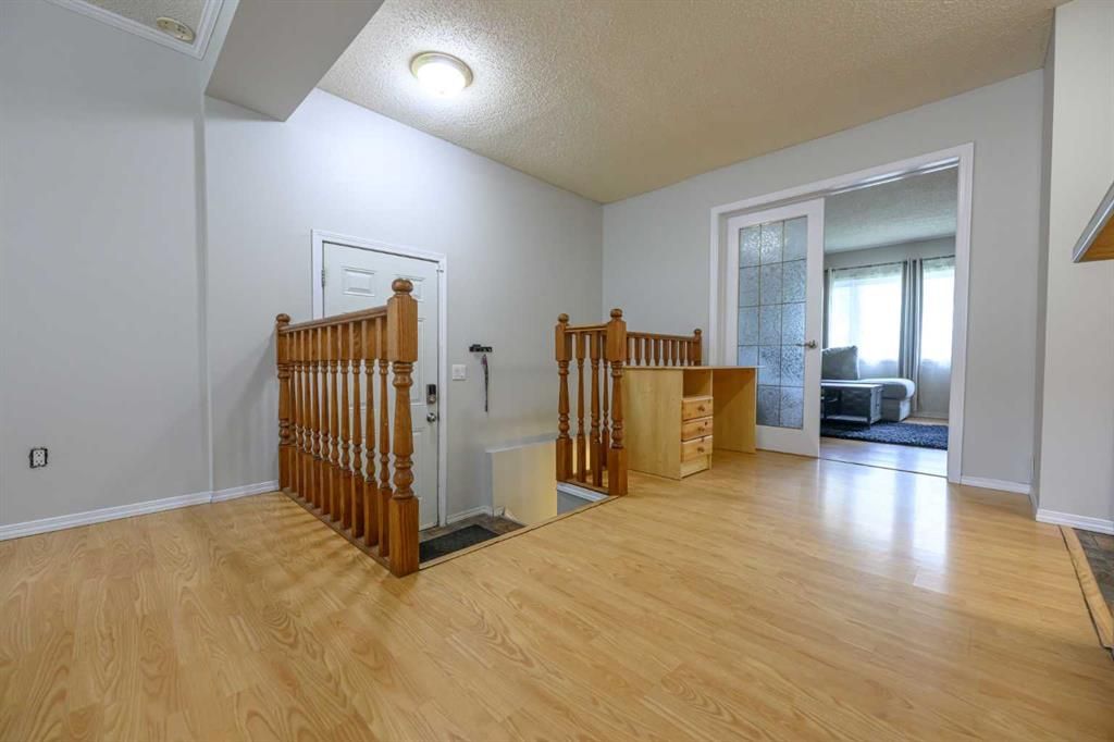 9923 88 Avenue  - Photo 8