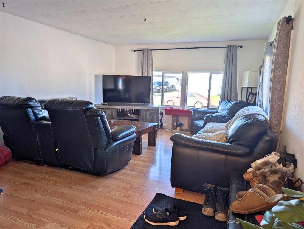 50, 9824 104 Avenue  - Photo 2