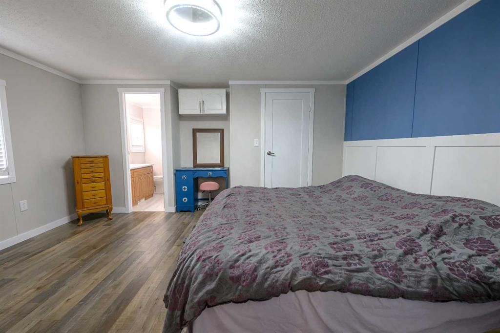 1120 7 Avenue  - Photo 10