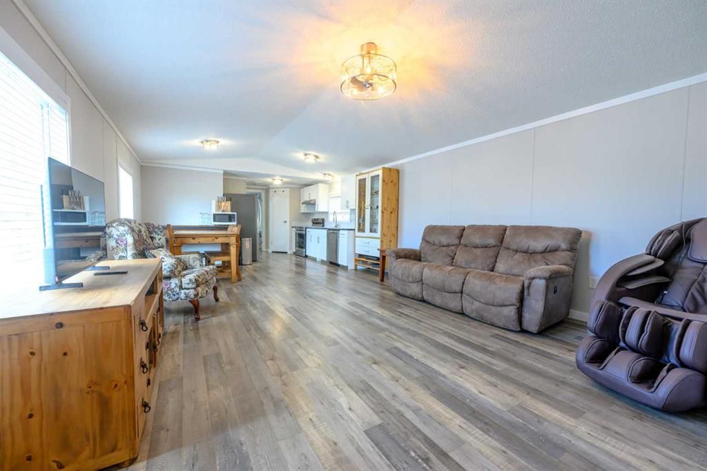 1120 7 Avenue - Photo 3